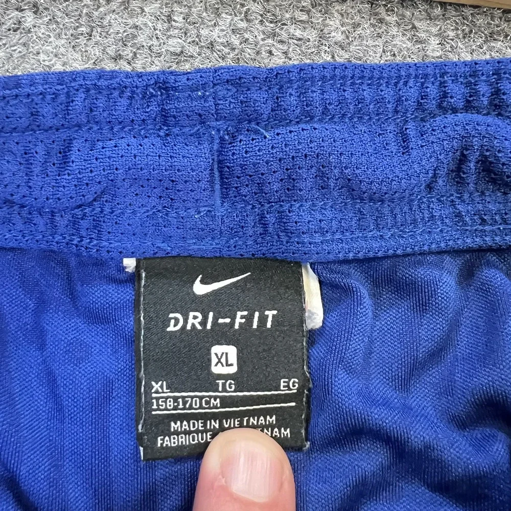 Nike youth chelsea